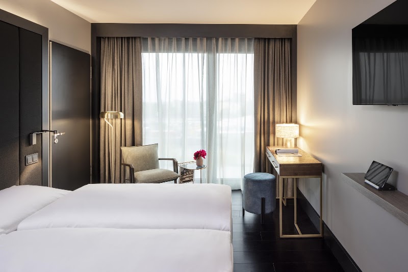 Hotel Amano Eastside - Hotel Amano Eastside Stralauer Pl. 30-31, 10243 Berlin, Germany