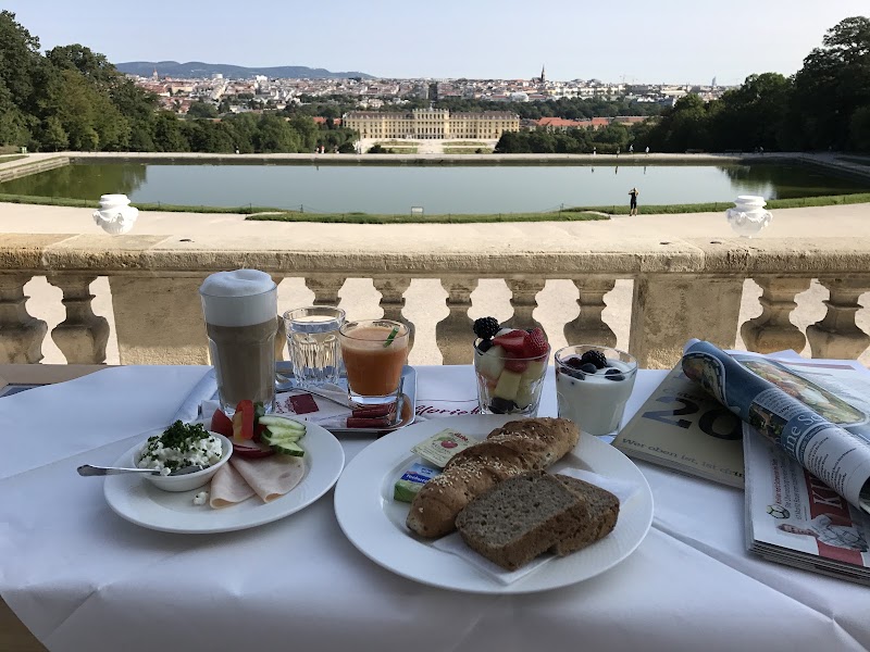 Café Gloriette - Café Gloriette, Schlosspark, 1130 Wien, Austria
