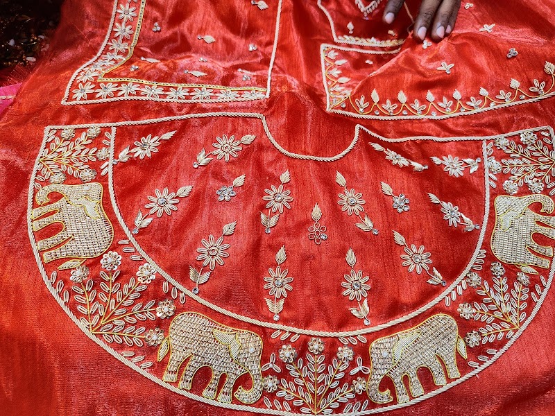Shree Balaji Poshak - Shree Balaji Poshak, shop no. 97 manihari, purohit ji katla, Badi Chopad, Bapu Bazar, Pink City, Jaipur, Jaipur Nagar Nigam Area, Rajasthan 302003, India