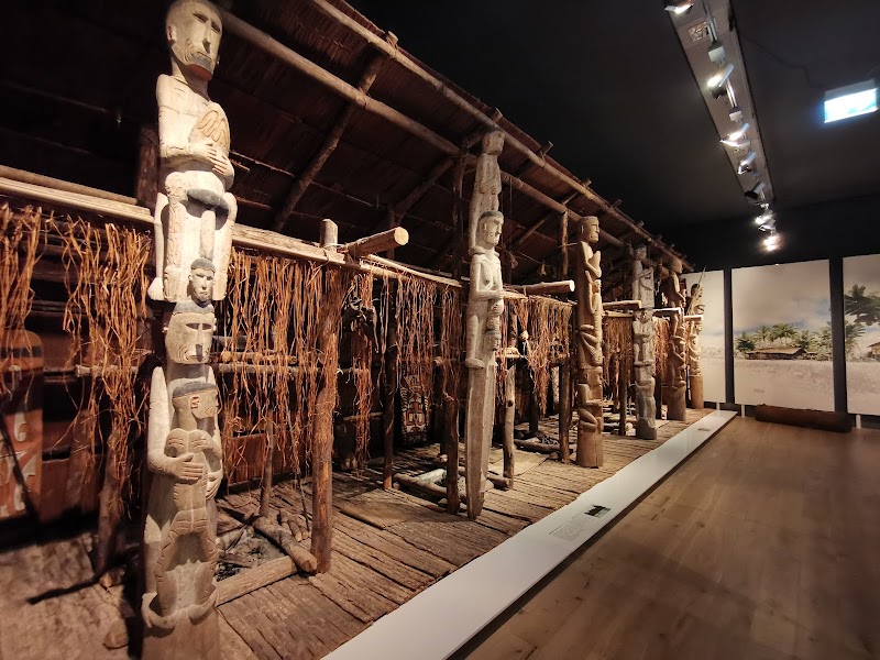 Rautenstrauch-Joest-Museum - Rautenstrauch-Joest-Museum, Cäcilienstraße 29-33, 50676 Köln, Germany