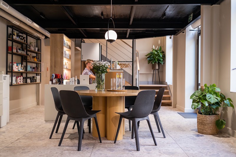 Salon Fryzjerski Berendowicz & Kublin Nowy Świat 60 Fryzjer Warszawa