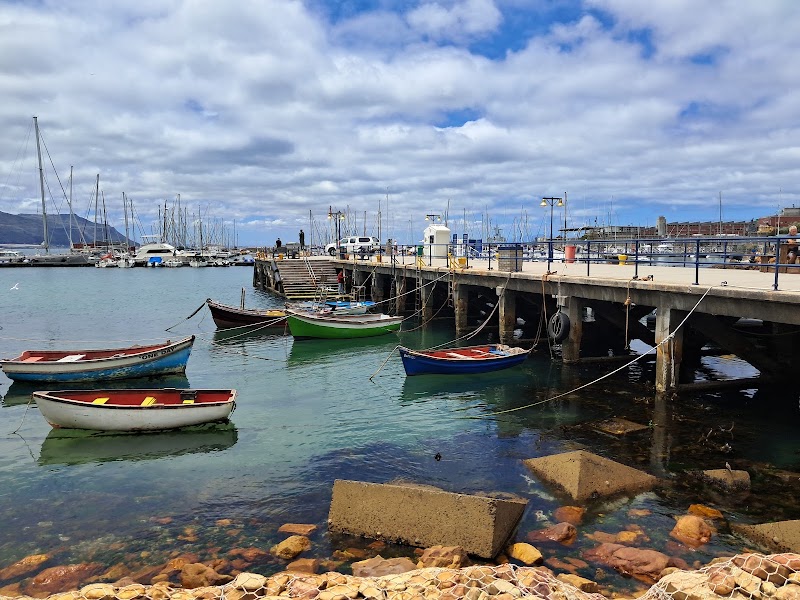 The Salty Sea Dog - The Salty Sea Dog, 2 Wharf St, Simon's Town, Cape Town, 7995, South Africa