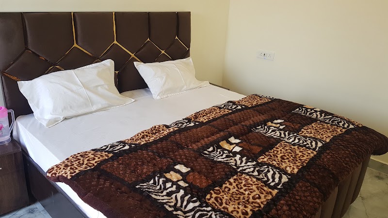 The Mountain View Homestay - The Mountain View Homestay, Thano Rd, near Union Bank of India, Bhopalpani Grant, Dehradun, Uttarakhand 248008, India