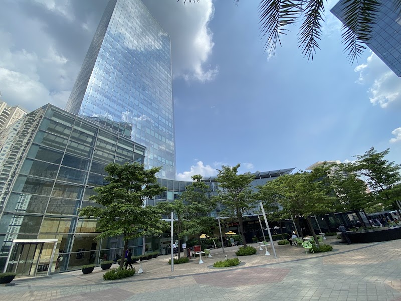 DLF One Horizon Center, Gurugram - DLF One Horizon Center, Gurugram Horizon Centre, DLF One, Golf Course Rd, Horizon Colony, Phase 5, Sector 43, Gurugram, Haryana 122009, India