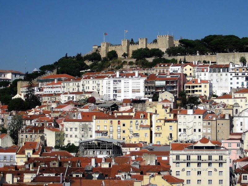 Castelo de São Jorge - Castelo de São Jorge R. de Santa Cruz do Castelo, 1100-129 Lisboa, Portugal