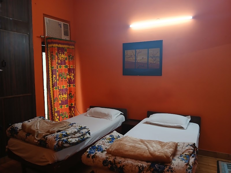 Grace Home - Grace Home D-182 Saket, Block D, Saket, New Delhi, Delhi 110017, India