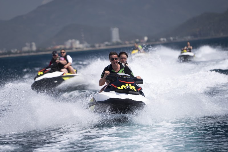 Flyboard Nha Trang - Flyboard Nha Trang Ana Marina, Đường Nguyễn Cơ Thạch, Khánh Hòa, Vietnam