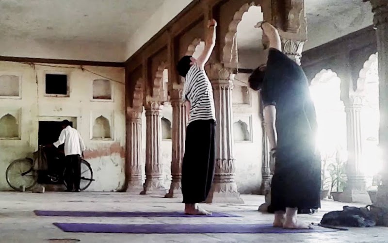VaranasiWalks - Varanasi Walking Tours - VaranasiWalks - Varanasi Walking Tours 1/229, Assi Ghat, Next to Tiwari Lodge, Shivala, Varanasi, Uttar Pradesh 221005, India