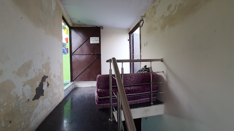 Himalayan Hostel - Himalayan Hostel 1663-64, Main Bazar Road Paharganj Behind KG Palace Hotel and, Gate No.2, near RK Ashram Metro Station, Aram Bagh, Paharganj, New Delhi, Delhi 110055, India