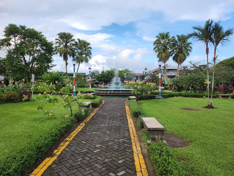 Parque de La Fortuna - Parque de La Fortuna, F9C3+MWH, C. 470, Provincia de Alajuela, La Fortuna, 21007, Costa Rica