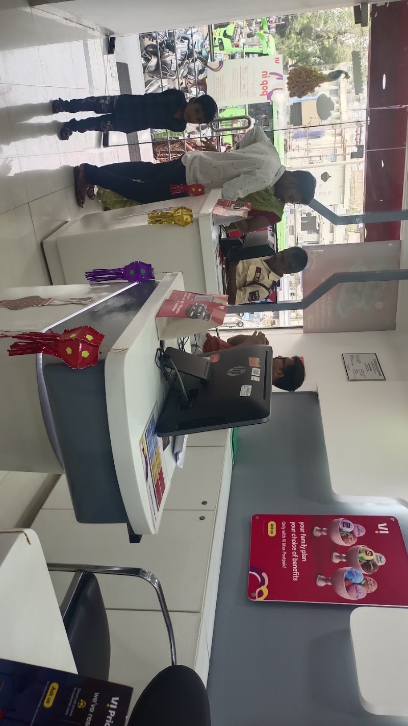 Vi - Vodafone Idea Store - Vi - Vodafone Idea Store, Shop No 3, Kiran Complex, Plot No 94, Jaistambh Chowk, Ganeshram Nagar, Raipur, Chhattisgarh 492001, India