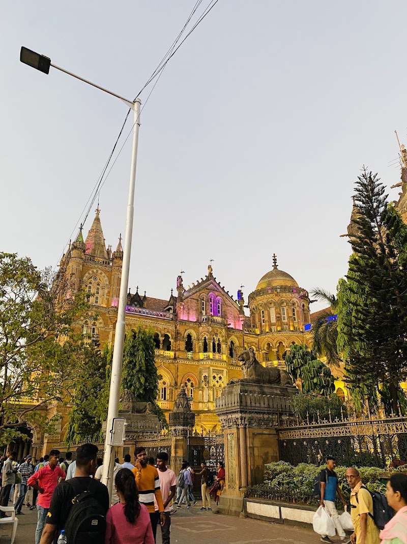 Chhatrapati Shivaji Maharaj terminal - Chhatrapati Shivaji Maharaj terminal WRRP+337, Chhatrapati Shivaji Maharaj Nagar Railway Station Rd, Revenue Colony, Shivajinagar, Pune, Mumbai, Maharashtra 400001, India