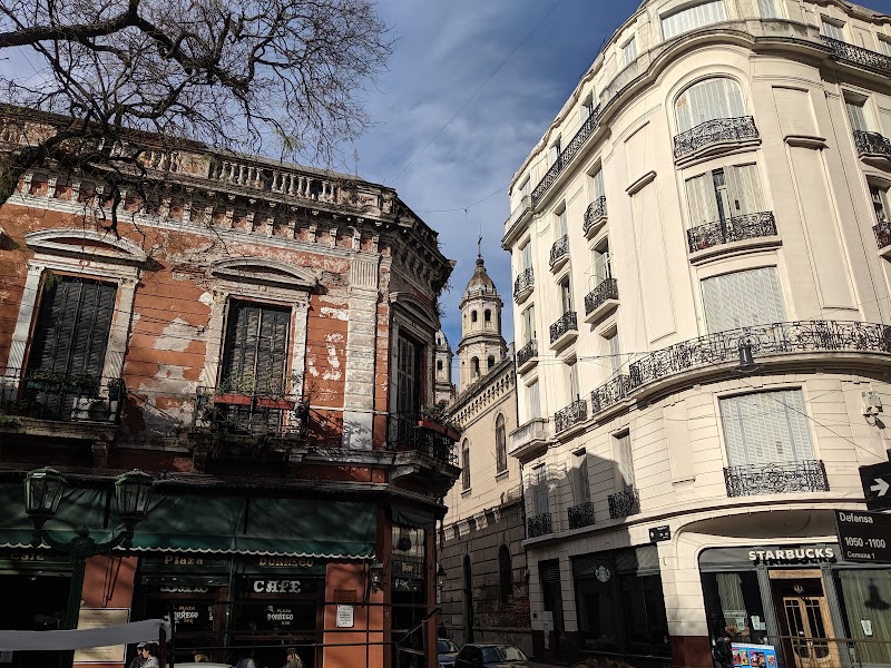 Plaza Dorrego - Plaza Dorrego, Humberto 1º 400, C1065 Cdad. Autónoma de Buenos Aires, Argentina