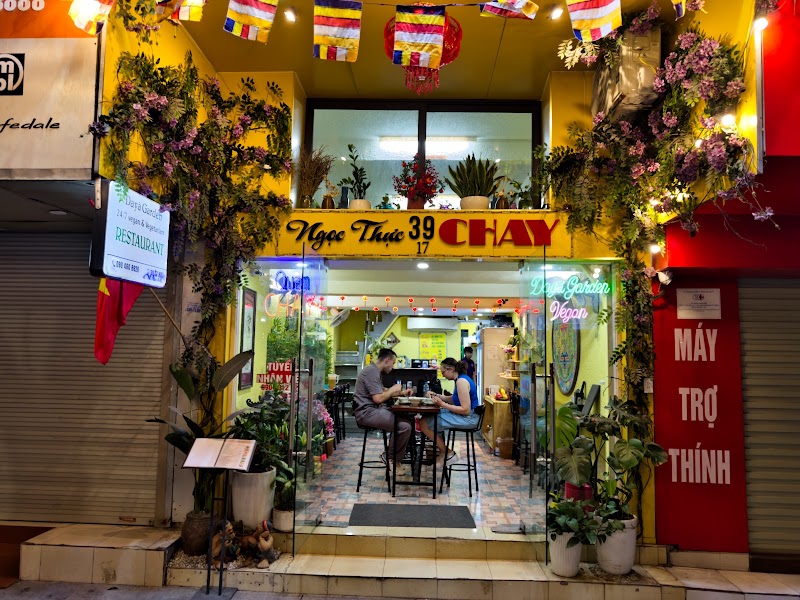 Dayā Garden Vegetarian & Vegan - Nhà Hàng Chay Việt - Dayā Garden Vegetarian & Vegan - Nhà Hàng Chay Việt 39/17 P. Hai Bà Trưng, Cửa Nam, Hà Nội, Vietnam