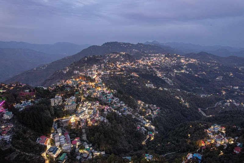 StayVista at Treetop @ Albert Estate in Mussoorie | 2 BHK Premium Villa - StayVista at Treetop @ Albert Estate in Mussoorie | 2 BHK Premium Villa Post Reserve Water Tank, Plot No 13, opposite Albert Lodge, The Mall Road, Mussoorie, Uttarakhand 248179, India