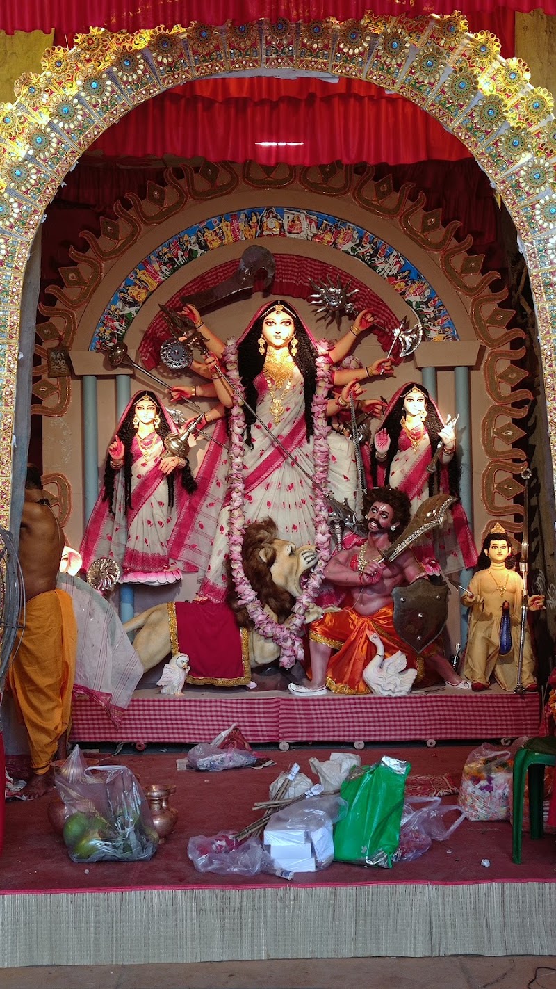 Tarun Sangha Durga Puja - Tarun Sangha Durga Puja, G996+5HW, Jatin Bagchi Road, Golpark, Hindustan Park, Gariahat, Kolkata, West Bengal 700029, India