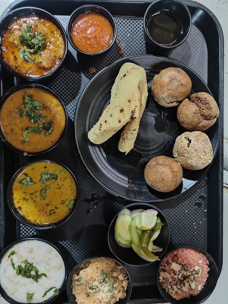 MAHAKAL RESTAURANT AND CAFE