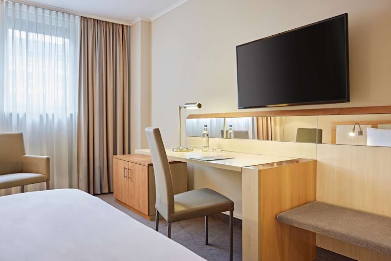 Lindner Hotel Cologne Am Dom - JDV by Hyatt - Lindner Hotel Cologne Am Dom - JDV by Hyatt Stolkgasse, An den Dominikanern 4a, 50668 Köln, Germany