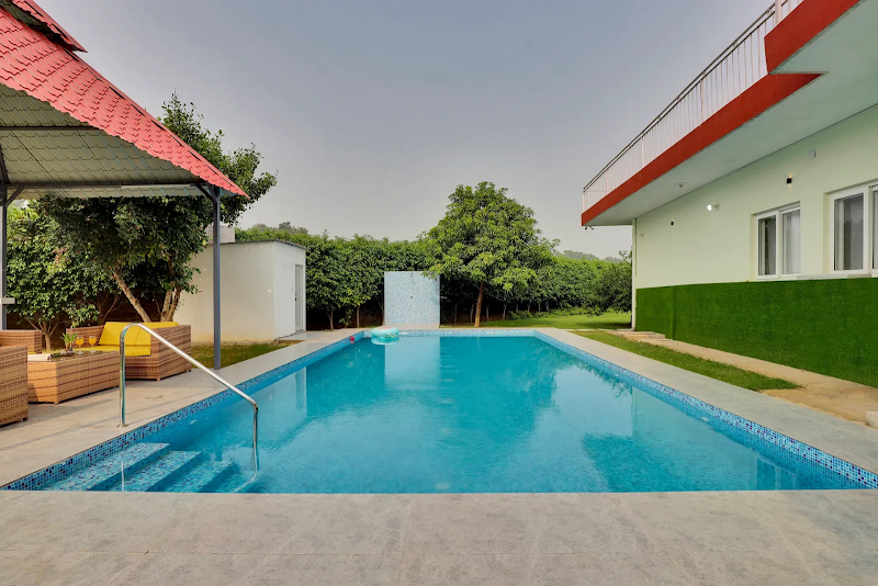 Alaya Stays by ELIVAAS Luxe FarmAcre - Farmhouse in Manesar | 4 BHK Farm with Private Pool - Alaya Stays by ELIVAAS Luxe FarmAcre - Farmhouse in Manesar | 4 BHK Farm with Private Pool Taroh Greens, No. 50, Farm House Rd, near Best Western Country Resort, Manesar, Para, Haryana 122105, India