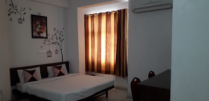 Hotel Kalika Palace - Hotel Kalika Palace Ambav Garh, F-18, near Fateh Sagar Lake, opp. Hotel Hilltop, Ambamata, Udaipur, Rajasthan 313001, India