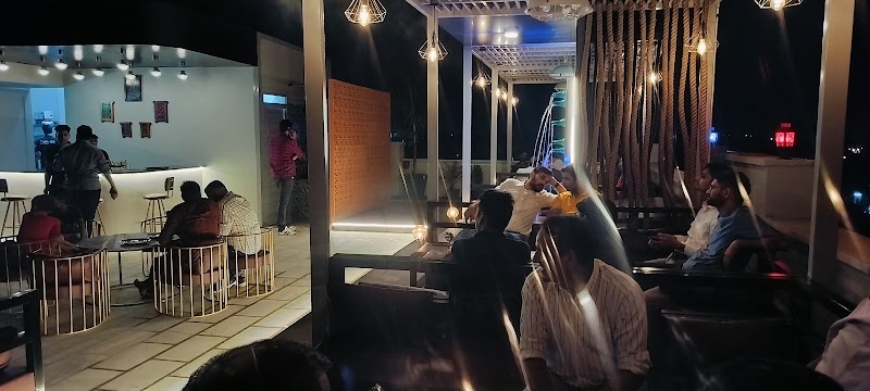 Hotel Drizzles - Hotel Drizzles JB Tower, near DPS Circle Automobile Nagar, Pal Gaon, Jodhpur, Rajasthan 342014, India