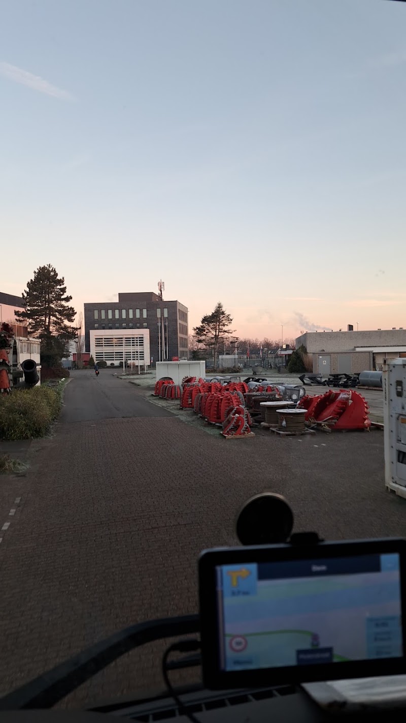 IHC Special Dredging Equipment - IHC Special Dredging Equipment Smitweg 6, 2961 AW Kinderdijk, Netherlands
