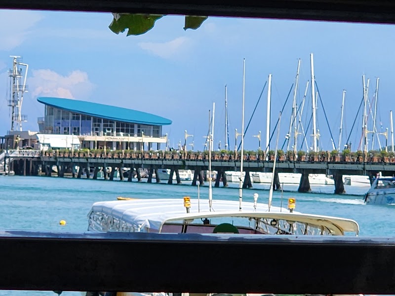 Chalong Bay Pier - Chalong Bay Pier, Thailand, Chang Wat Phuket, Amphoe Mueang Phuket, Tambon Chalong, Unnamed Road