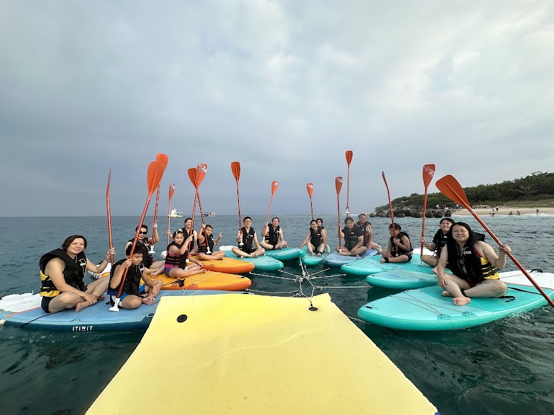 小琉球｜輕旅泡泡潛水度假中心TLB｜浮潛、水肺、SUP、風帆、獨木舟、潛旅、住宿、餐廳、酒吧 - 小琉球｜輕旅泡泡潛水度假中心TLB｜浮潛、水肺、SUP、風帆、獨木舟、潛旅、住宿、餐廳、酒吧 No. 10-29號, Fuxing Rd, Shangfu Village, Liuqiu Township, Pingtung County, Taiwan 929