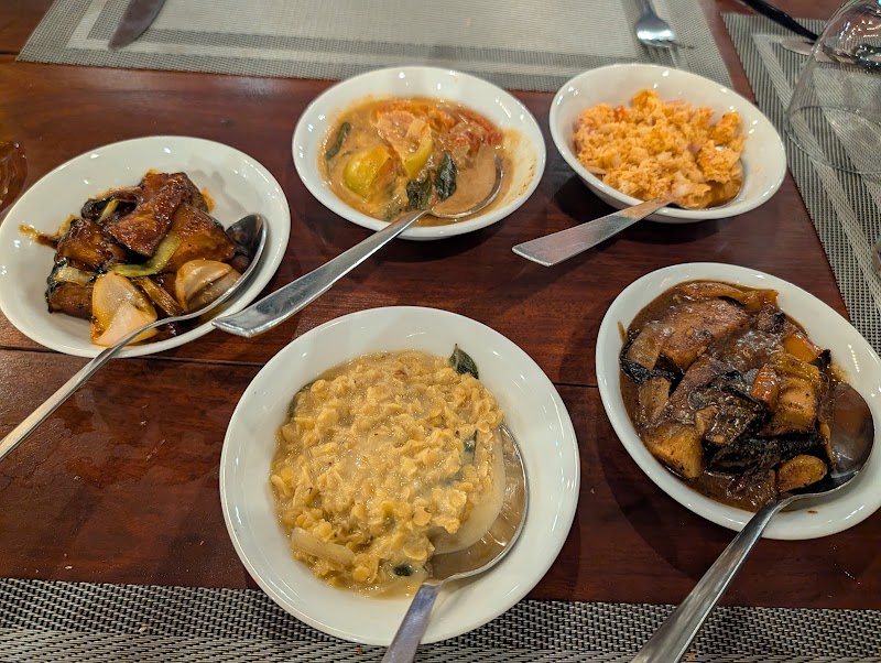 The Flavors Restaurant - The Flavors Restaurant Tissamaharama - Kataragama Rd, Tissamaharama 82600, Sri Lanka