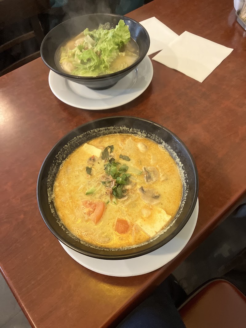 Bodhi Vegan - Bodhi Vegan 23 Av. Claude Vellefaux, 75010 Paris, France