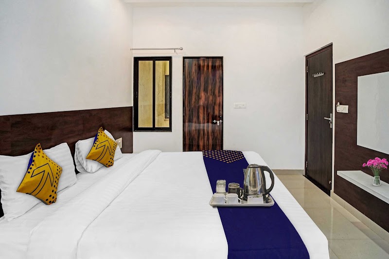 Hotel O Aagman - Hotel O Aagman Gayatri Enclave, Police Station, near Savina, Shilp nagar, Titrdi, Savina, Udaipur, Gordhan Vilas Rural, Rajasthan 313001, India