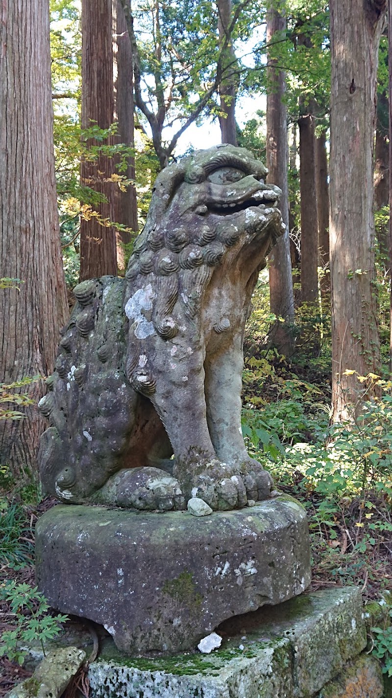 Ogamiyama Shrine Okunomiya - Ogamiyama Shrine Okunomiya, 1 Daisen, Saihaku District, Tottori 689-3318, Japan