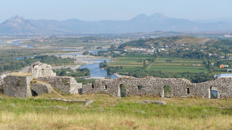 Кalaja e Shkodrёs - Кalaja e Shkodrёs, 2FWV+PWH, Rruga Rozafa, Shkodër, Albania