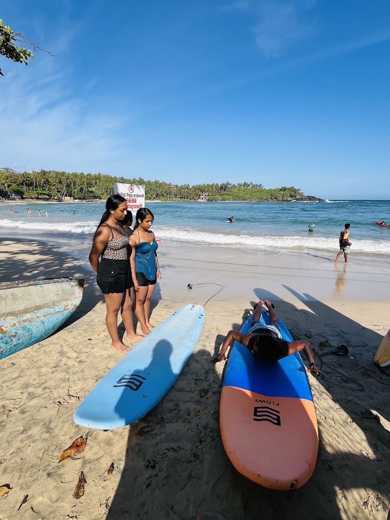 HIRIKETIYA LIYO 🍀 surf school - HIRIKETIYA LIYO 🍀 surf school Hiriketiya Beach Rd, Dickwella 81200, Sri Lanka
