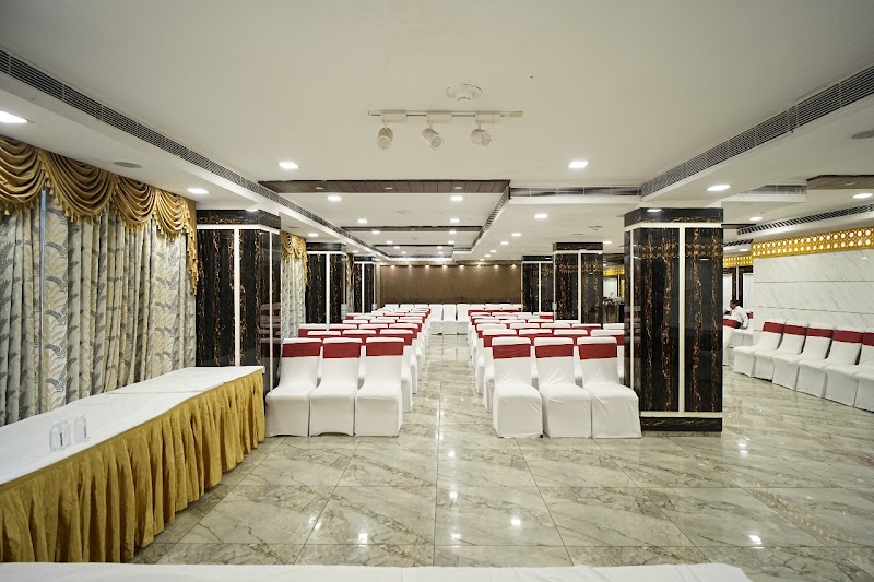 Hotel Mera Mann - Hotel Mera Mann 1, Station Rd, beside St.Agnes Chruch, Udaiganj, Husainganj, Lucknow, Uttar Pradesh 226001, India