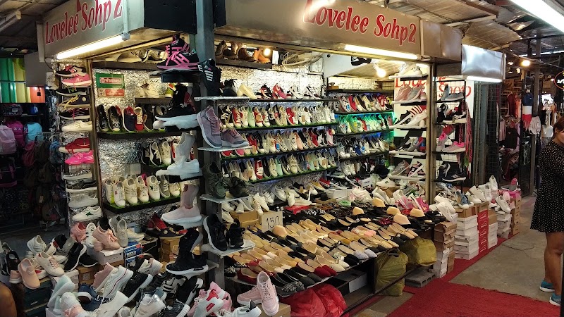 Naka Weekend Market - Naka Weekend Market Thanon Wirat Hong Yok, Tambon Wichit, Amphoe Mueang Phuket, Chang Wat Phuket 83000, Thailand