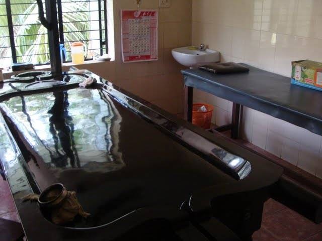 Matha Ayurveda Eye Hospital and Panchakarma Centre - Kudappanakunnu - Matha Ayurveda Eye Hospital and Panchakarma Centre - Kudappanakunnu, Near Civil Station, Jayaprakash Ln, Kudappanakunnu, Thiruvananthapuram, Keralam 695043, India