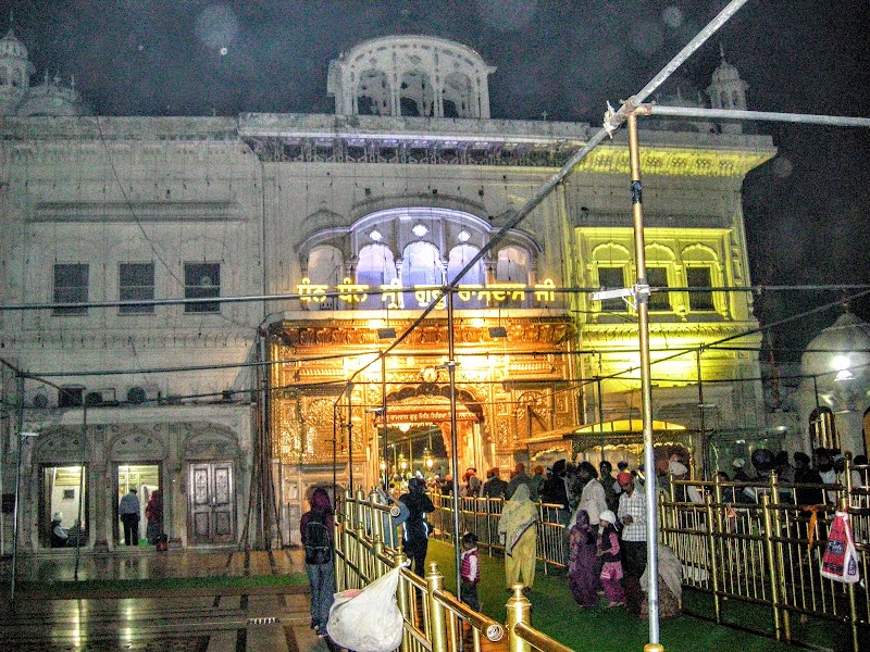 Golden Temple Road - Golden Temple Road, Golden Temple Rd, Atta Mandi, Katra Ahluwalia, Amritsar Cantt., Punjab 143006, India