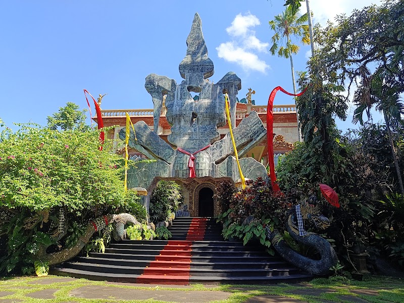 The Blanco Renaissance Museum