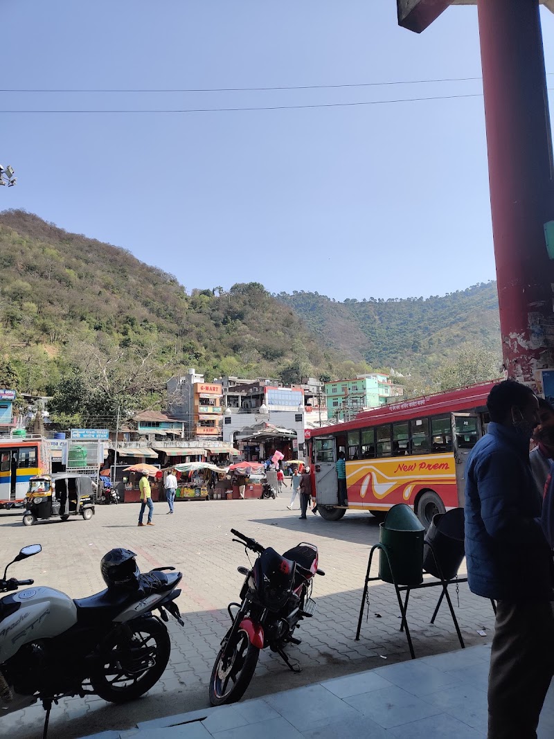 Jawala Ji Bus Stand - Jawala Ji Bus Stand, Jawalamukhi, Himachal Pradesh 176031, India