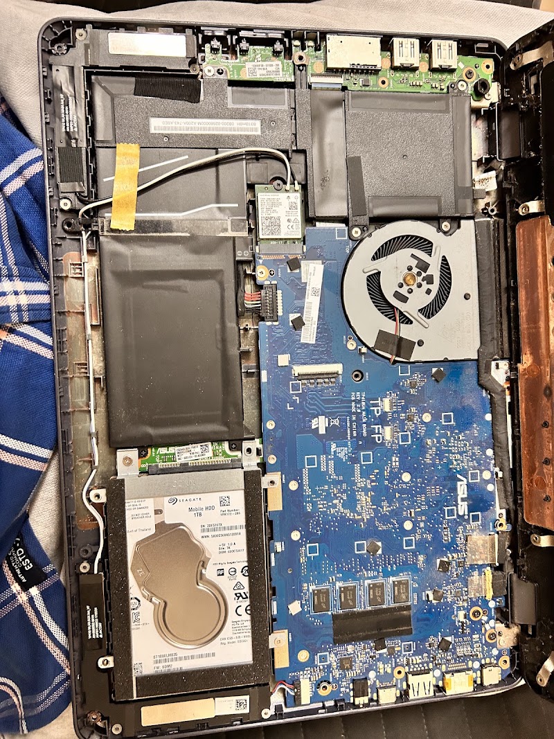 Manoj Data Recovery services - Manoj Data Recovery services, Mithra Hills, Plot No 37, Hyder Nagar, Alluri Seetaramaraju Nagar, Hyderabad, Telangana 500072, India