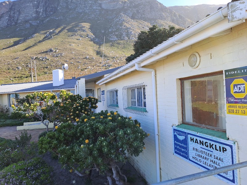 Betty's Bay Public Library - Betty's Bay Public Library, 2649 Clarence Dr, Betty's Bay, 7141, South Africa