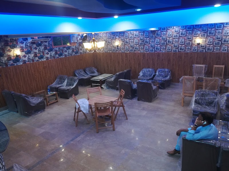 Red Cafe & Restaurant - Red Cafe & Restaurant, Red cafe, Railway Rd, Shakar Garh, Pakistan