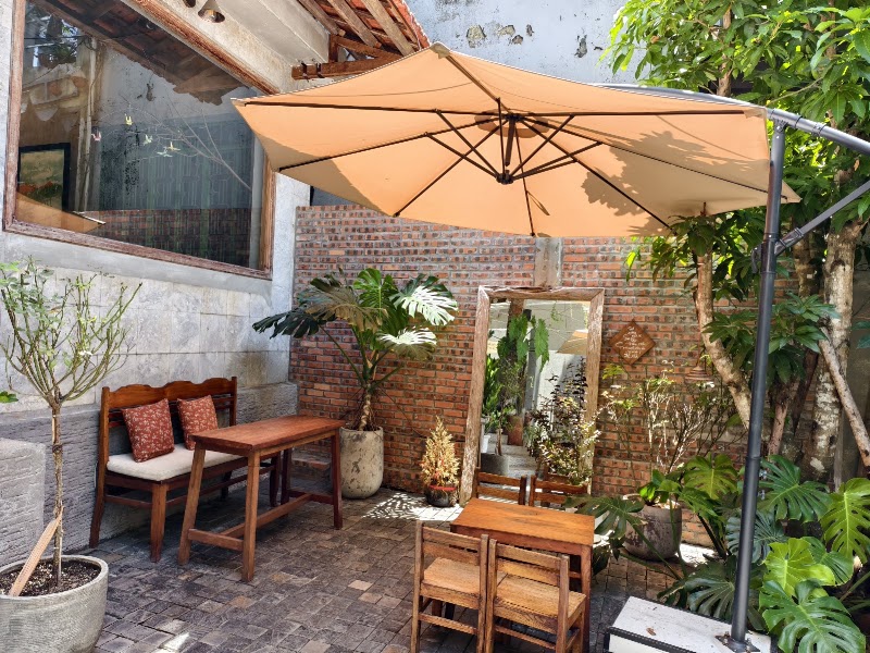 Sita Coffee & Vegetarian Restaurant - Sita Coffee & Vegetarian Restaurant 48 Đ. Trần Duy Chiến, Sơn Trà, Đà Nẵng 55000, Vietnam