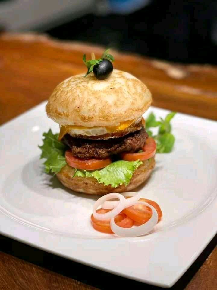 Himalayan Food Corner - Himalayan Food Corner near Dev Sanskriti Tour and Travels, Aut, Himachal Pradesh 175121, India