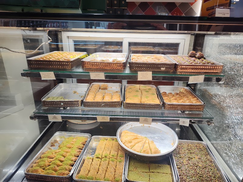 Moda Cafe & Restaurant - Moda Cafe & Restaurant, 14513 Lee Jackson Mem Hwy # J, Chantilly, VA 20151, USA