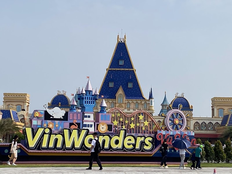 VinWonders Vũ Yên - VinWonders Vũ Yên, Đảo, Thủy Nguyên, Hải Phòng 180000, Vietnam