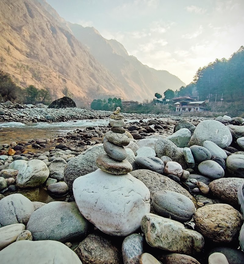 Sneha River view Homestay - Sneha River view Homestay Sneha Homestay (riverview, Nagini, Sharchi, Himachal Pradesh 175123, India