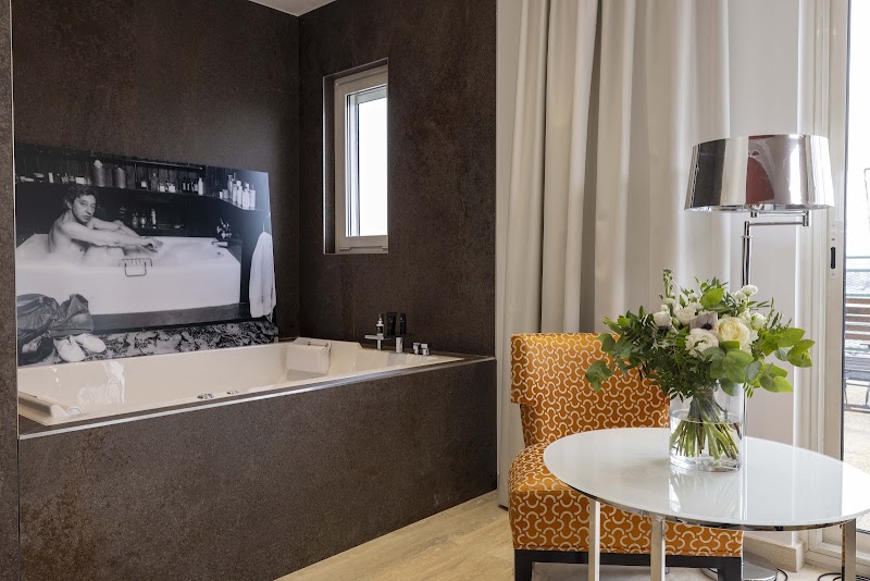Hôtel de Castiglione - Hôtel de Castiglione 38-40 Rue du Faubourg Saint-Honoré, 75008 Paris, France