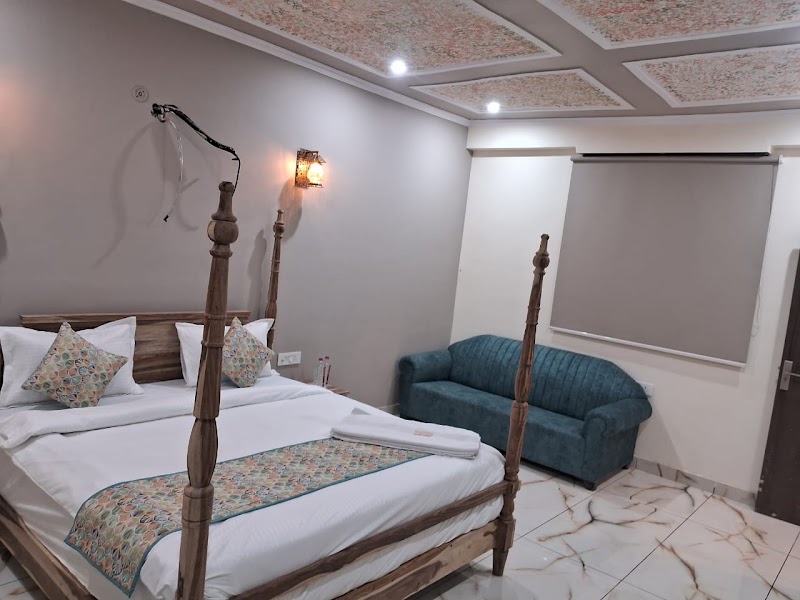 HOTEL RS HAVELI - HOTEL RS HAVELI D-29, near Khirni Phatak Flyover, Tara Nagar, Jhotwara, Jaipur, Rajasthan 302012, India